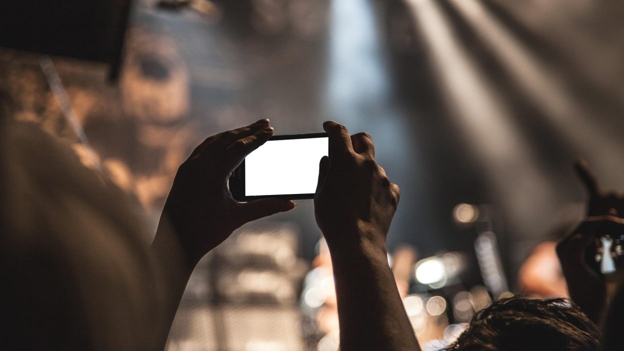 Essential Smartphone Features And Tricks You Should Know