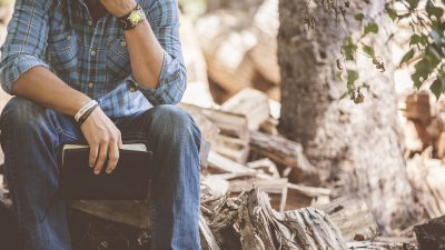 Clear Signs Someone Is Not Into You